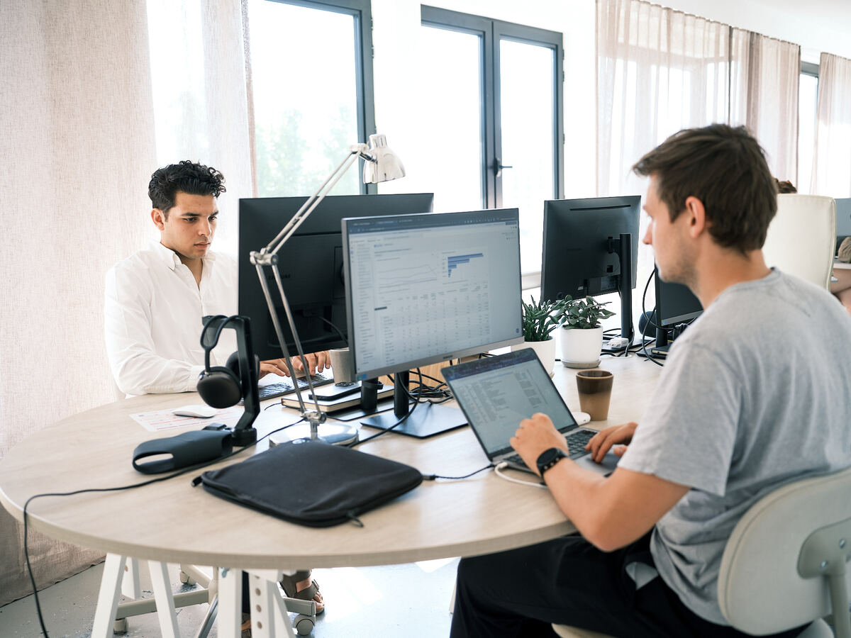 Add Value — het team aan het werk in het Antwerpse studio